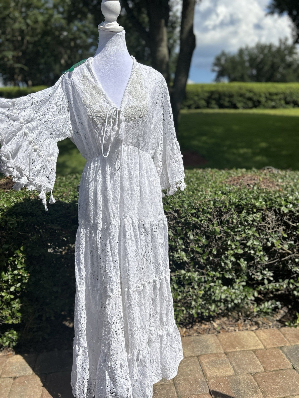 Antica Sartoria Gorgeous White Long V Neck Lace Dress With Bell Sleeve NWT O/S