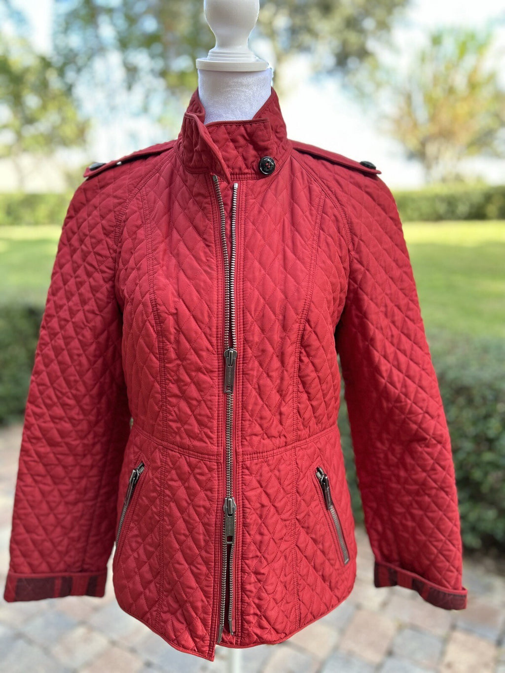 Women Burberry Checks Red Jacket Size 8 Zipper