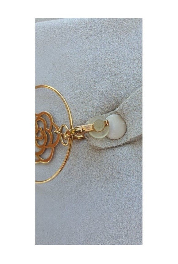 Chanel Camellia 18k Yellow Gold Flower Necklace Total Gold Weight 45.3G