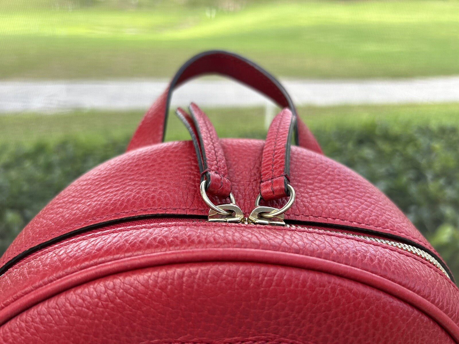 GUCCI  GG SOHO RED PEBBLED CALFSKIN LEATHER CHAIN BACKPACK BAG