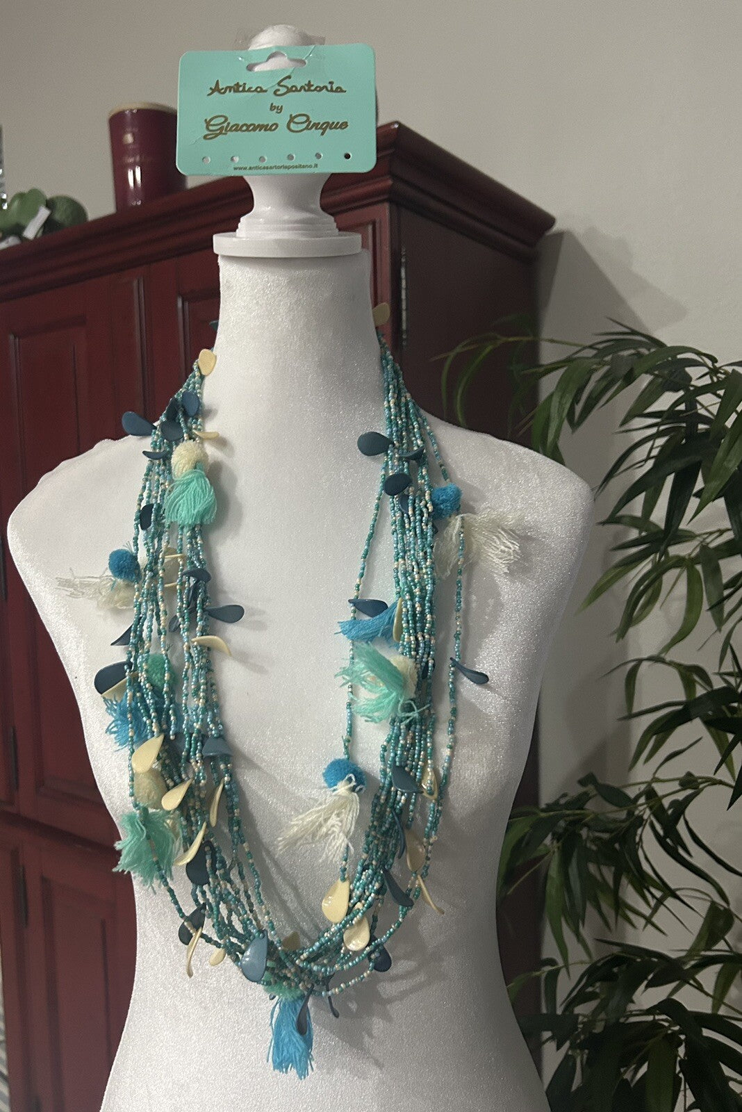ANTICA SARTORIA TURQUISE BEAD SEASHELLS & POMPOM NECKLACE  NWT