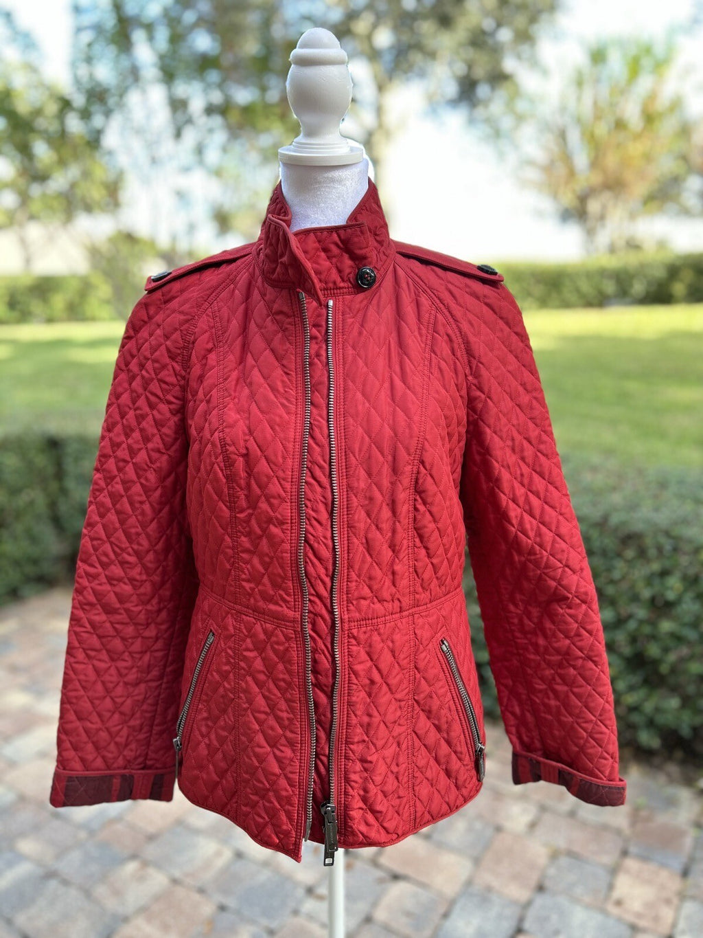 Women Burberry Checks Red Jacket Size 8 Zipper
