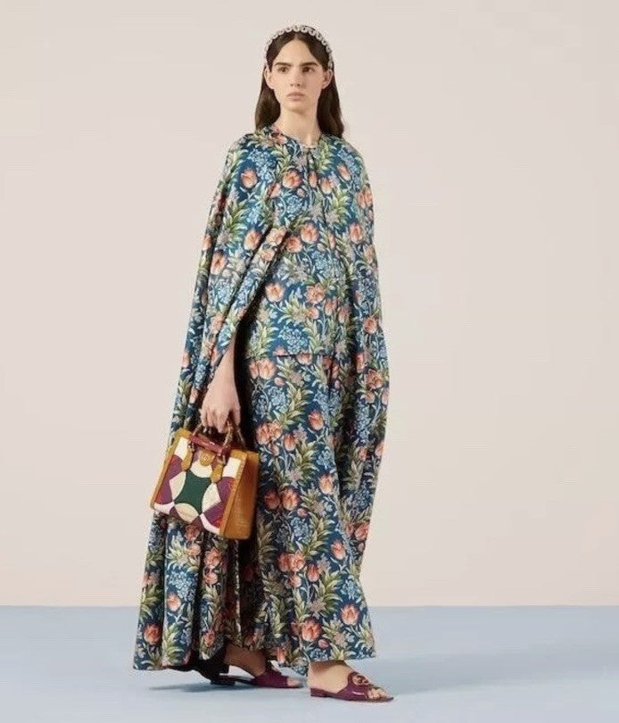 Gucci Floral Silk Cape Nojum collection Long Jacket Stunning NWT- Fits M- L 46IT