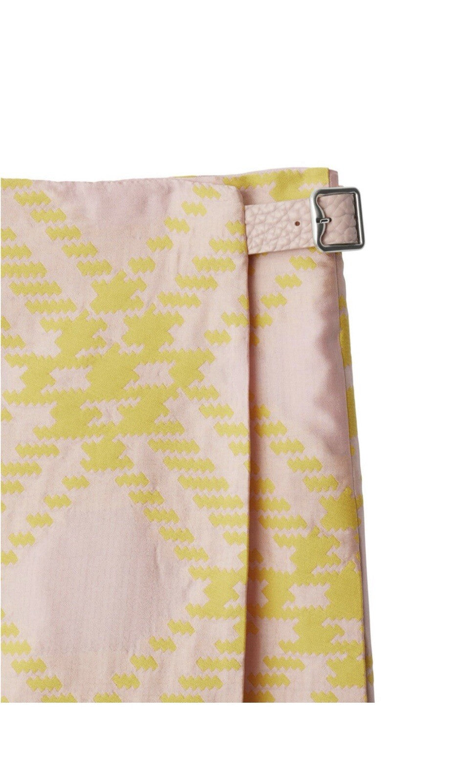 Burberry Check Pleated Kilt Silk Beautiful Pink Yellow Size 6