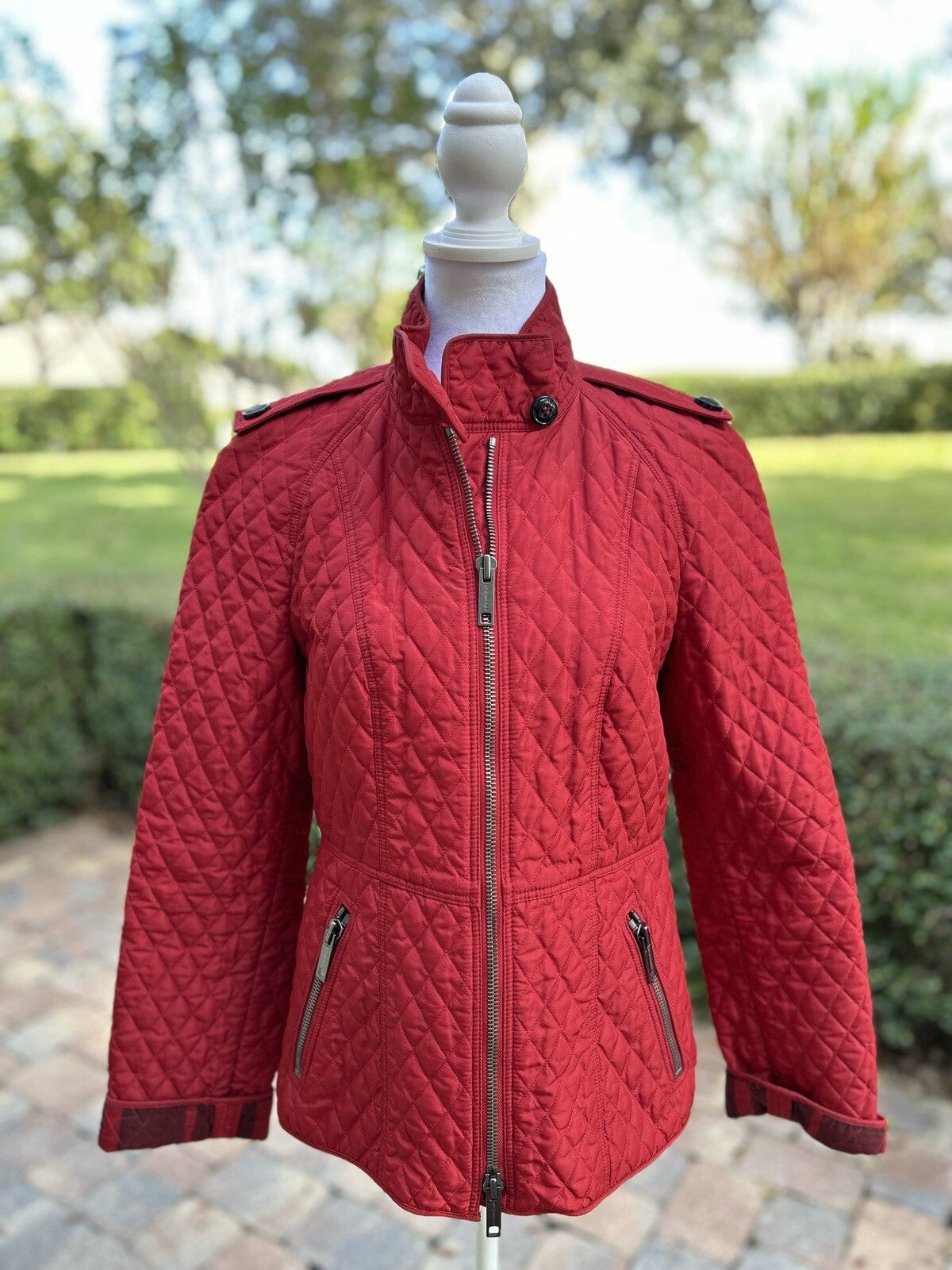 Women Burberry Checks Red Jacket Size 8 Zipper