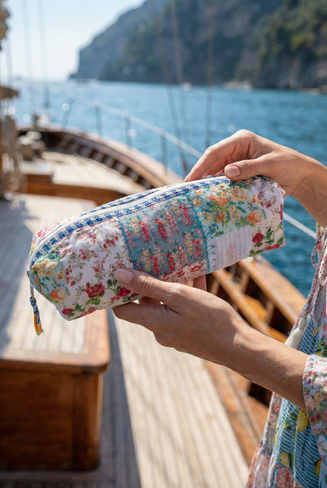 Antica Sartoria 2026 Patchwork & Roses Pencil Makeup Case Nwt