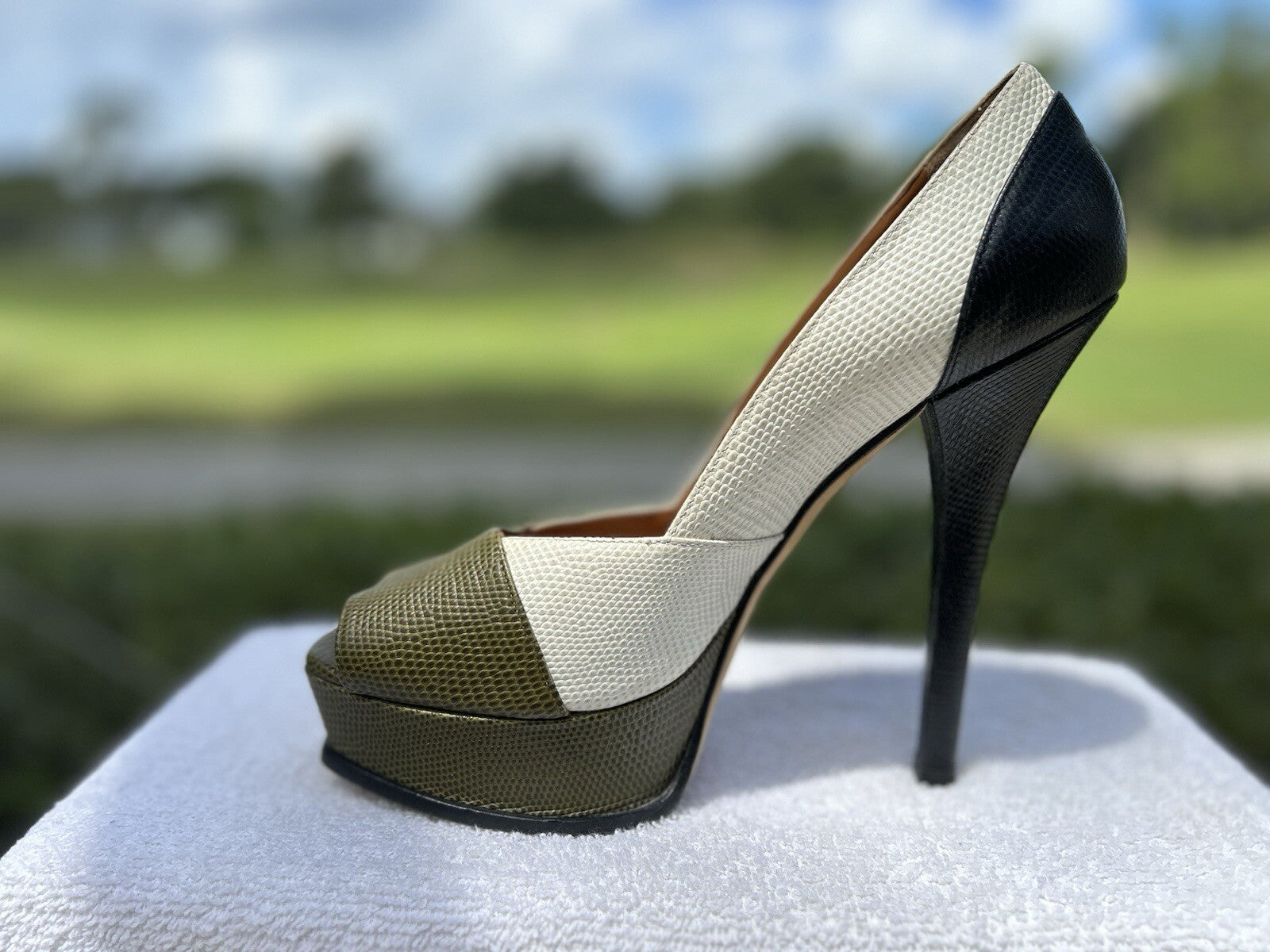 FENDI GORGEOUS MULTI COLOR HIGH HEELS STILLETO WEDGE SIZE 39 GORGEOUS RARE