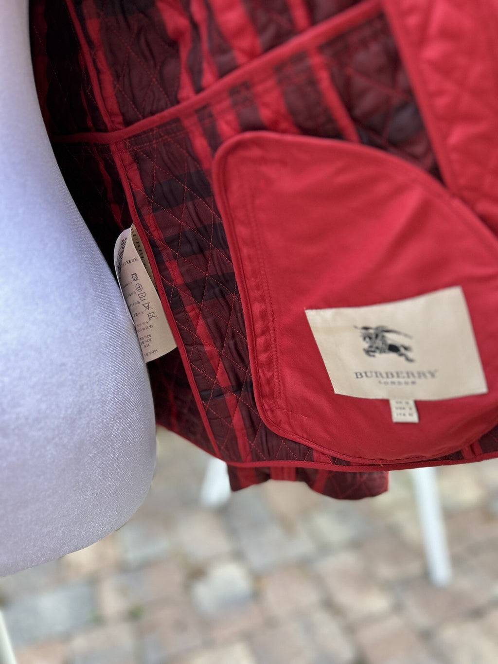 Women Burberry Checks Red Jacket Size 8 Zipper