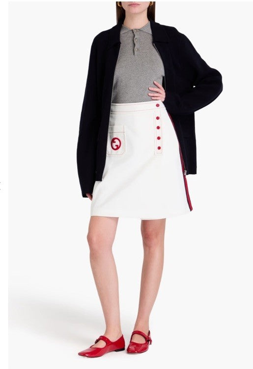 GUCCI 2024 WHITE WITH NAVY & RED STRIPE 5 BUTTON SKIRT NWT Size 42