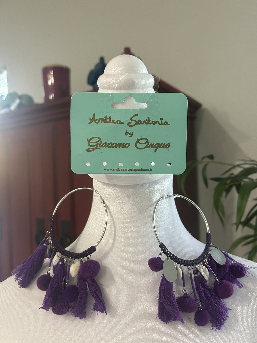 ANTICA SARTORIA PURPLE PLUM HOOP SEASHELL POMPOM EARRINGS NWT