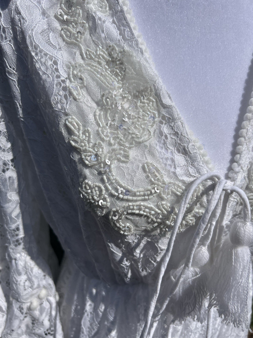 Antica Sartoria Gorgeous White Long V Neck Lace Dress With Bell Sleeve NWT O/S