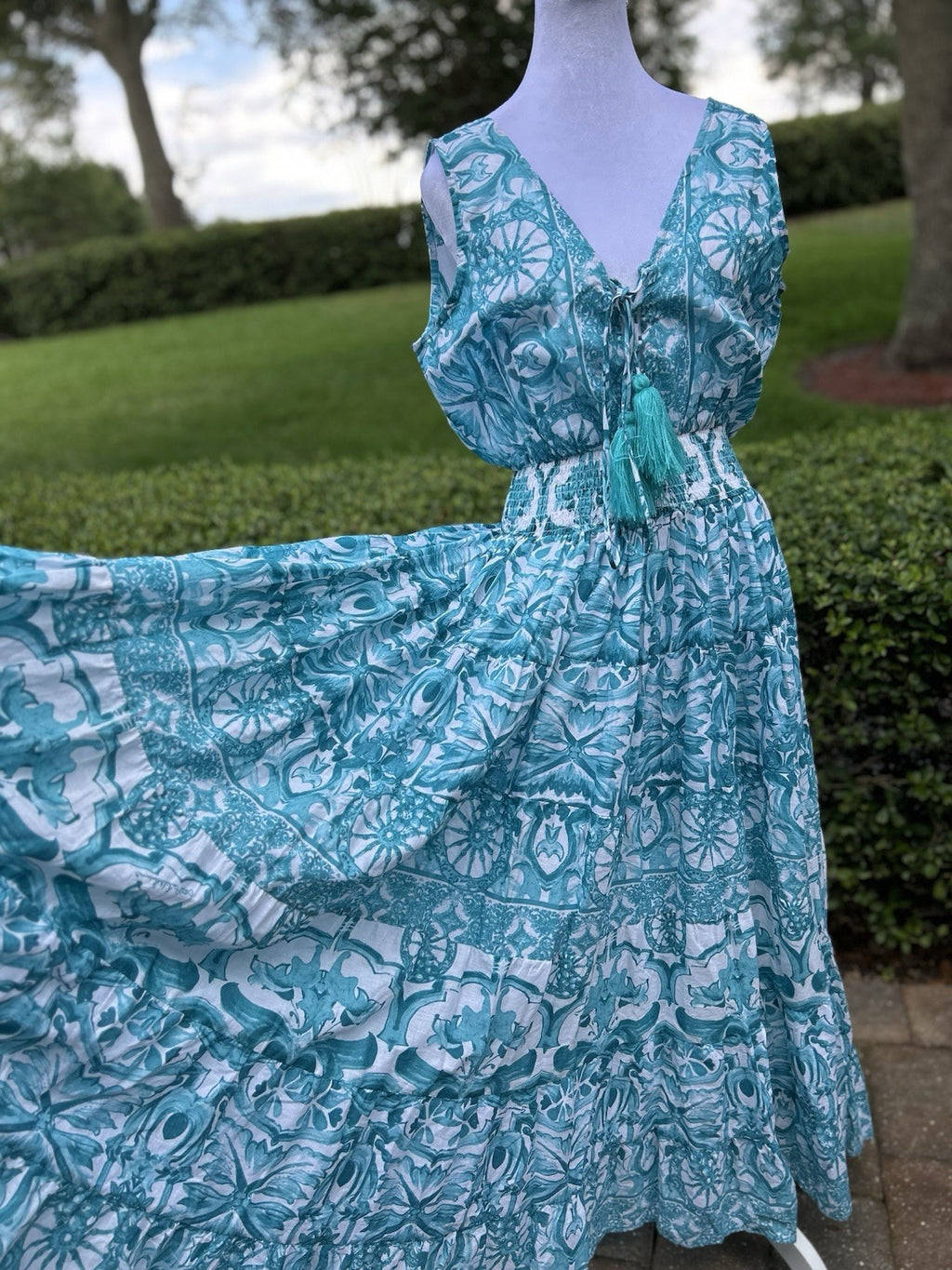 Antica Sartoria 2024 Aqua & White Beautiful Long Dress V-Neck NWT O/S