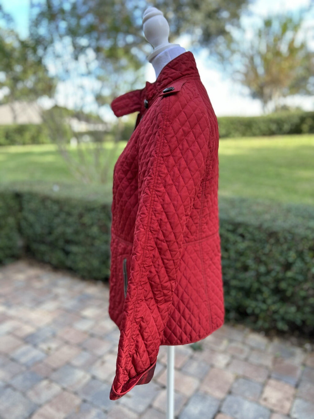 Women Burberry Checks Red Jacket Size 8 Zipper