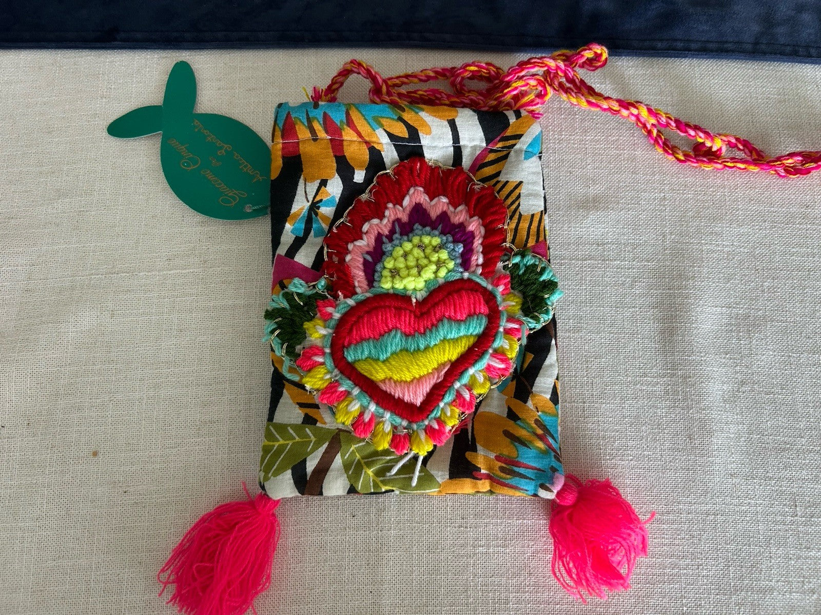 ANTICA SARTORIA HEART & POMPOMS CELL PHONE PARTY BEACH PURSE NWT