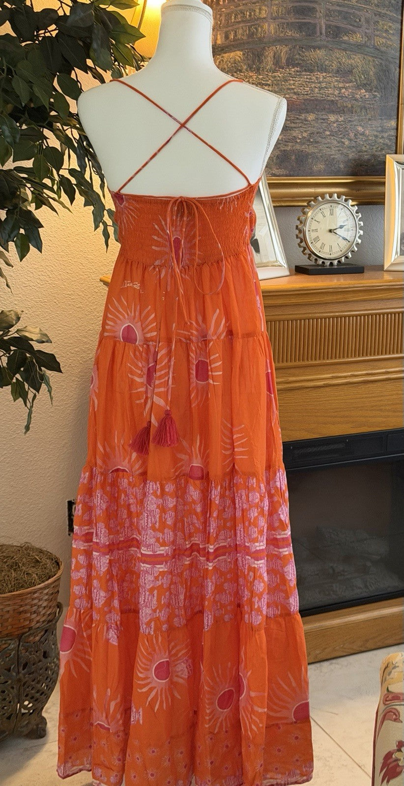 antica sartoria 2026 Starburst Coral Sleeveless Peek A Boo Sample Dress O/S