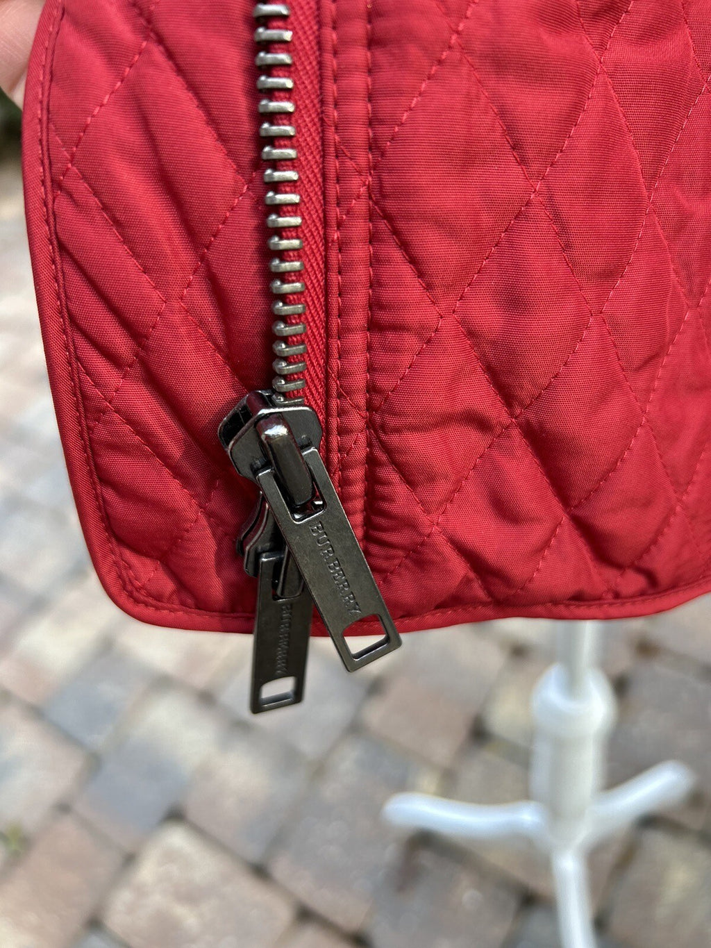 Women Burberry Checks Red Jacket Size 8 Zipper