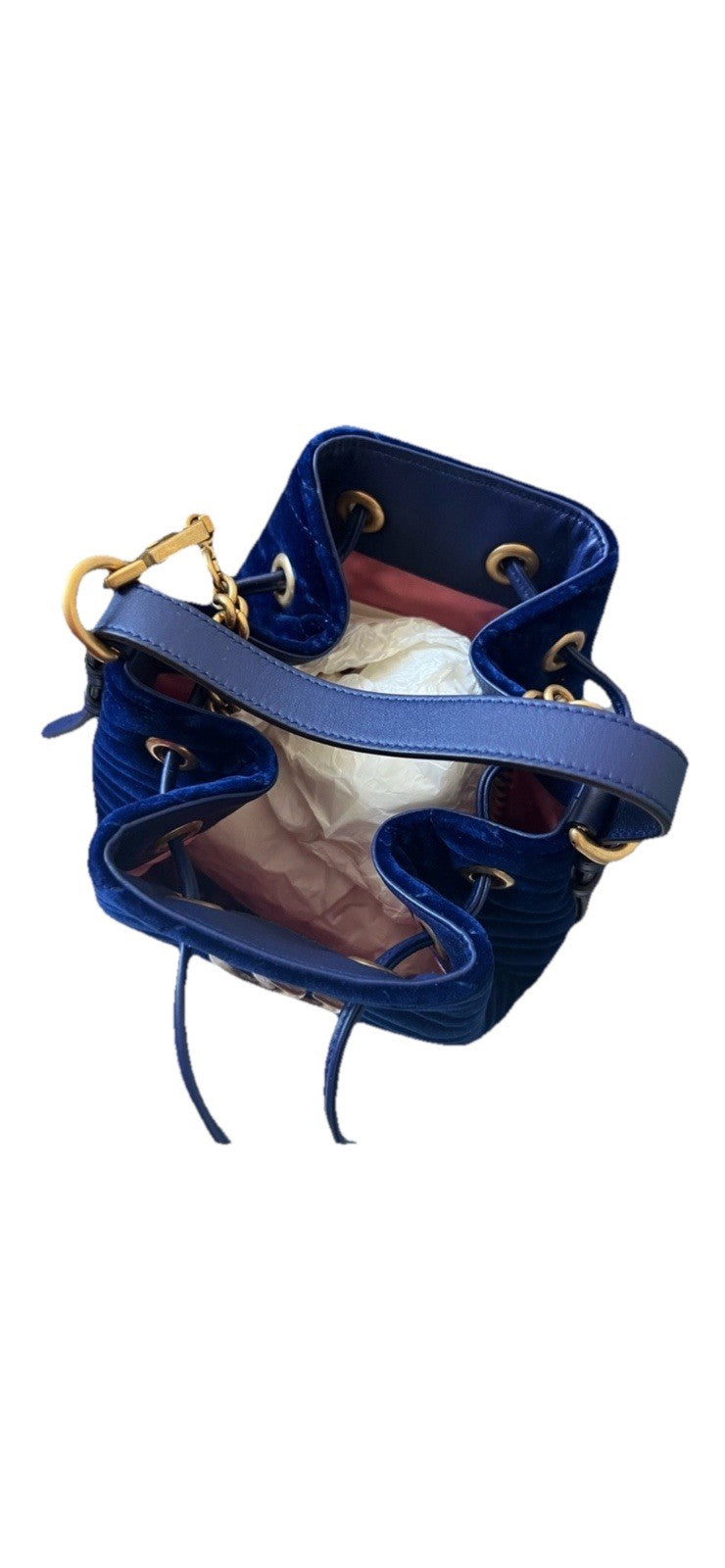 Gucci Navy Velvet bucket Bag with Gold Details Crossbody detachable Chain